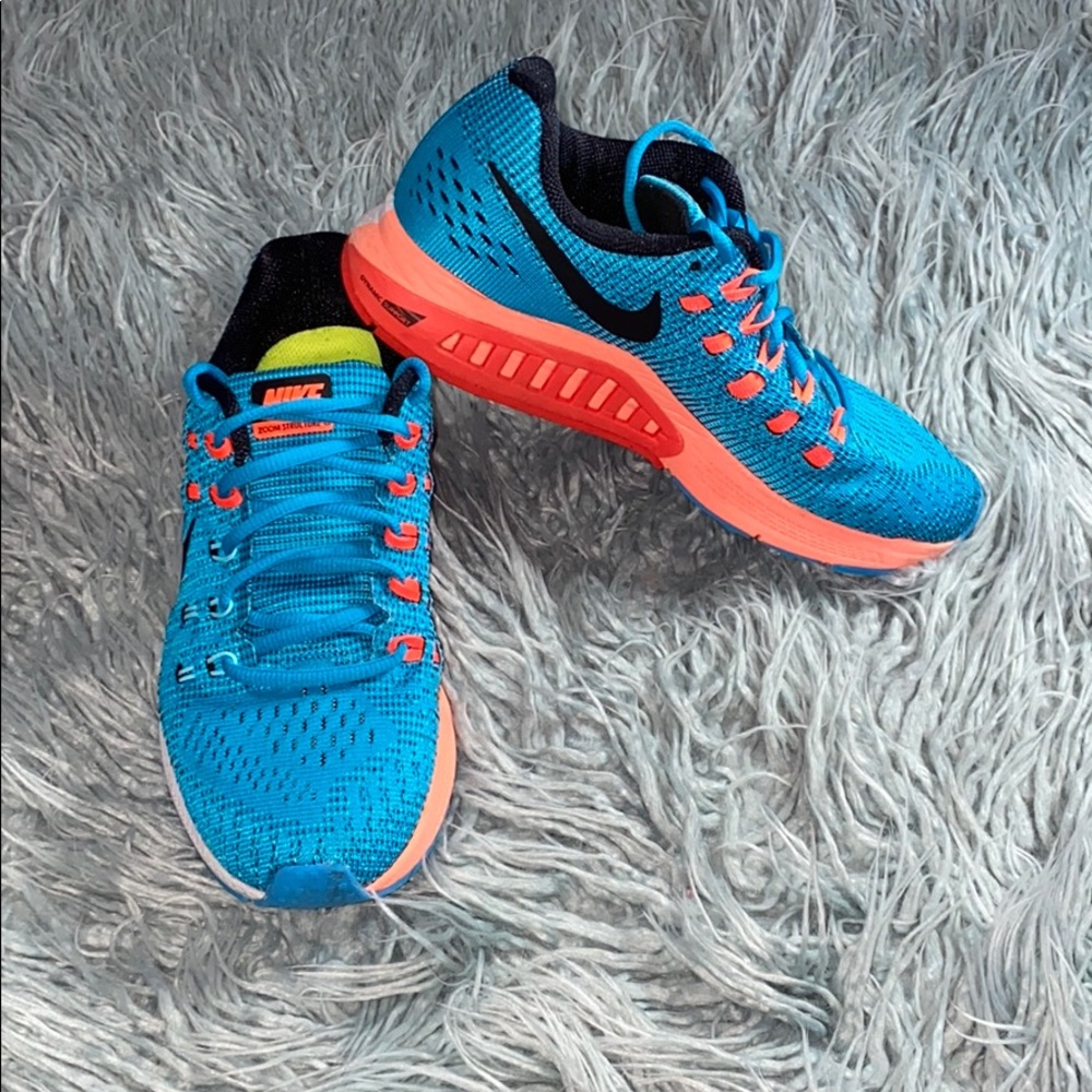 Nike shoes, Worn maybe once, Brand new